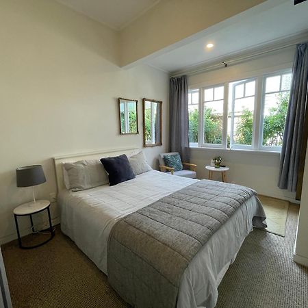 Bavaria Boutique Hotel Auckland Bagian luar foto