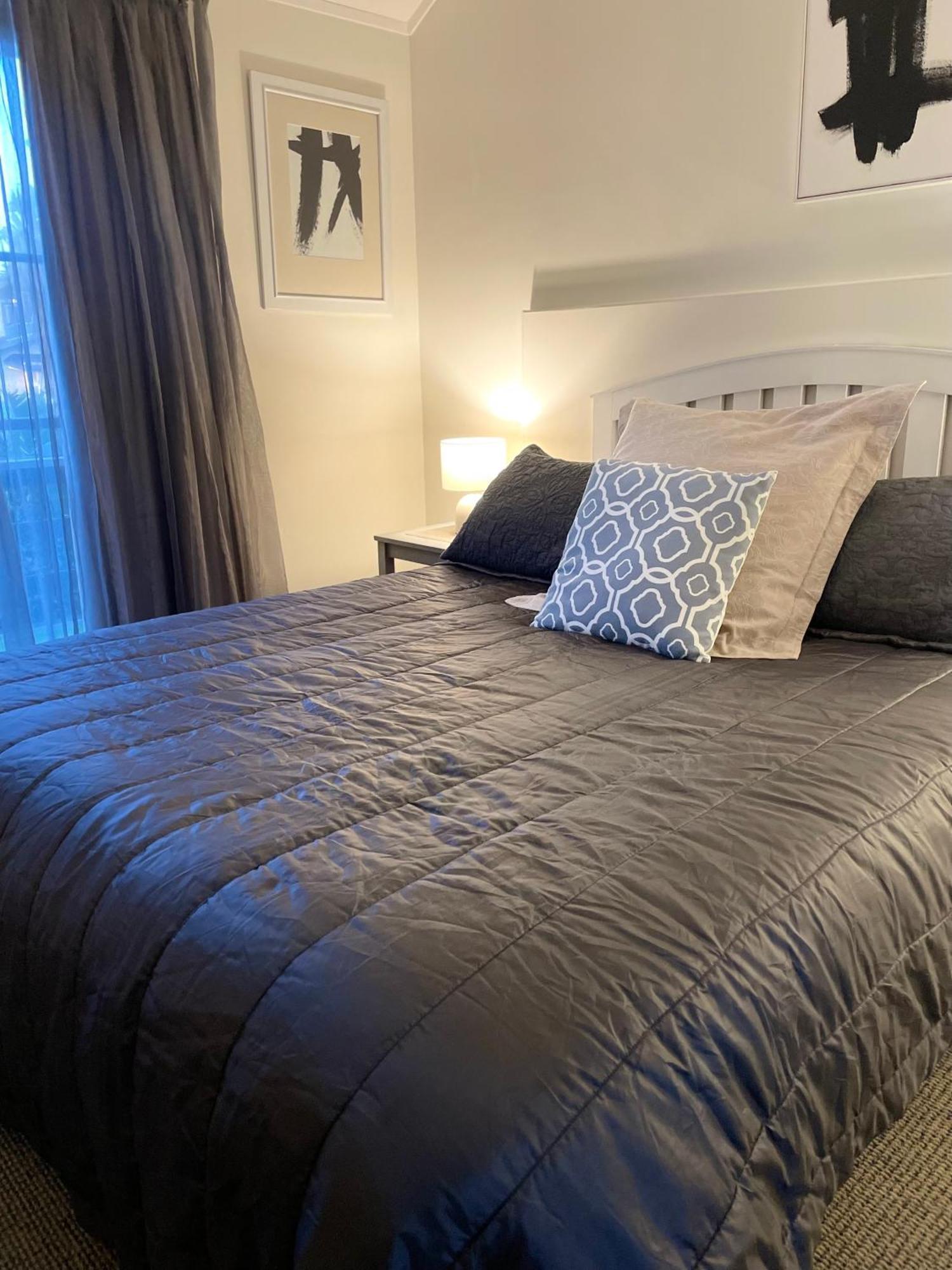 Bavaria Boutique Hotel Auckland Bagian luar foto