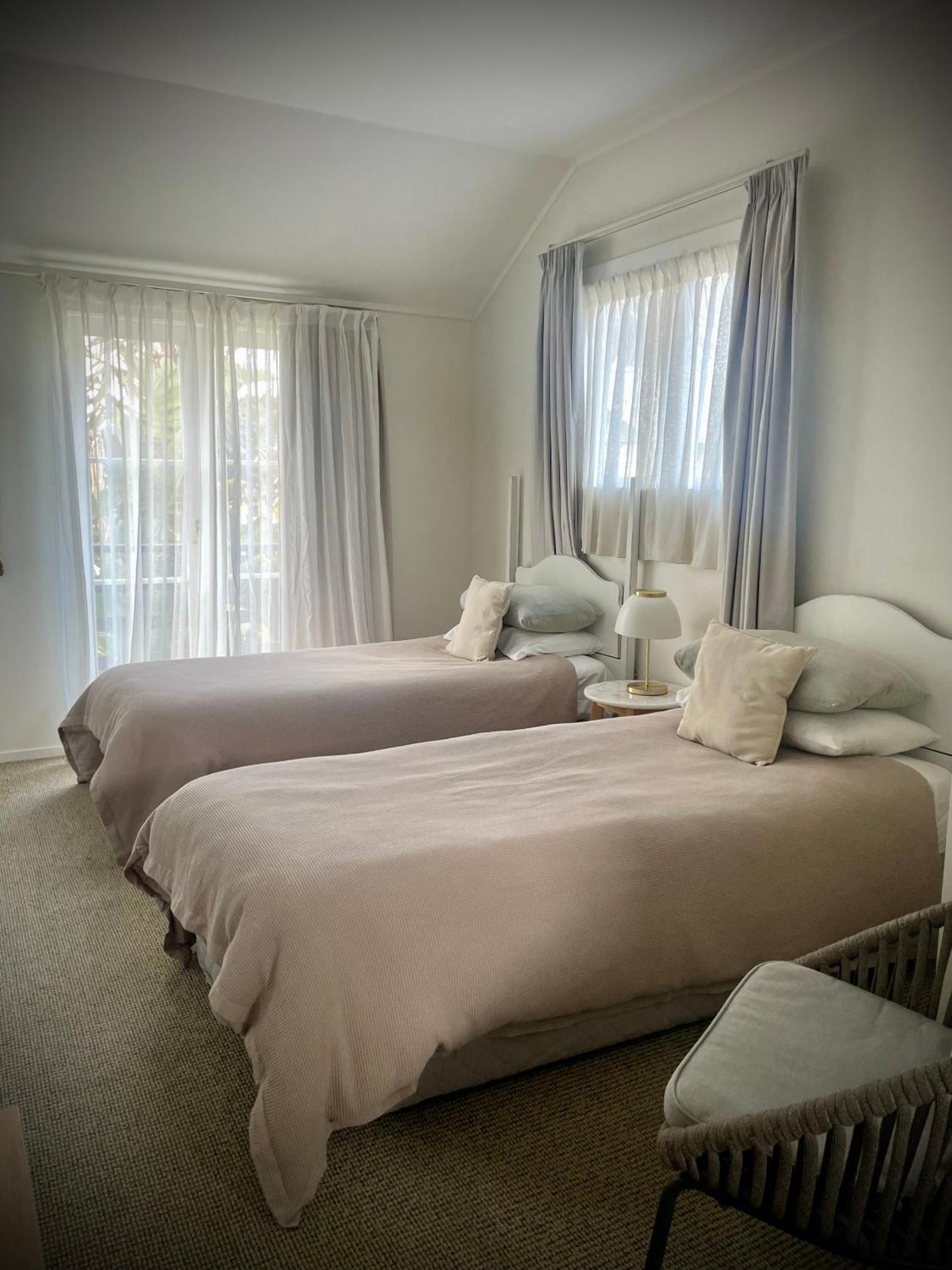 Bavaria Boutique Hotel Auckland Bagian luar foto